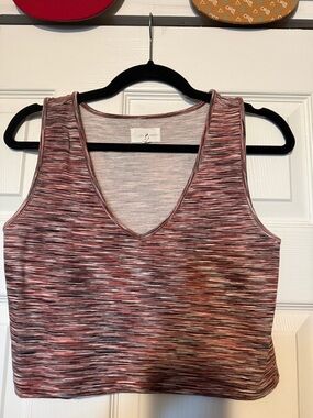 Lou & Grey V-Neck Cropped Tank